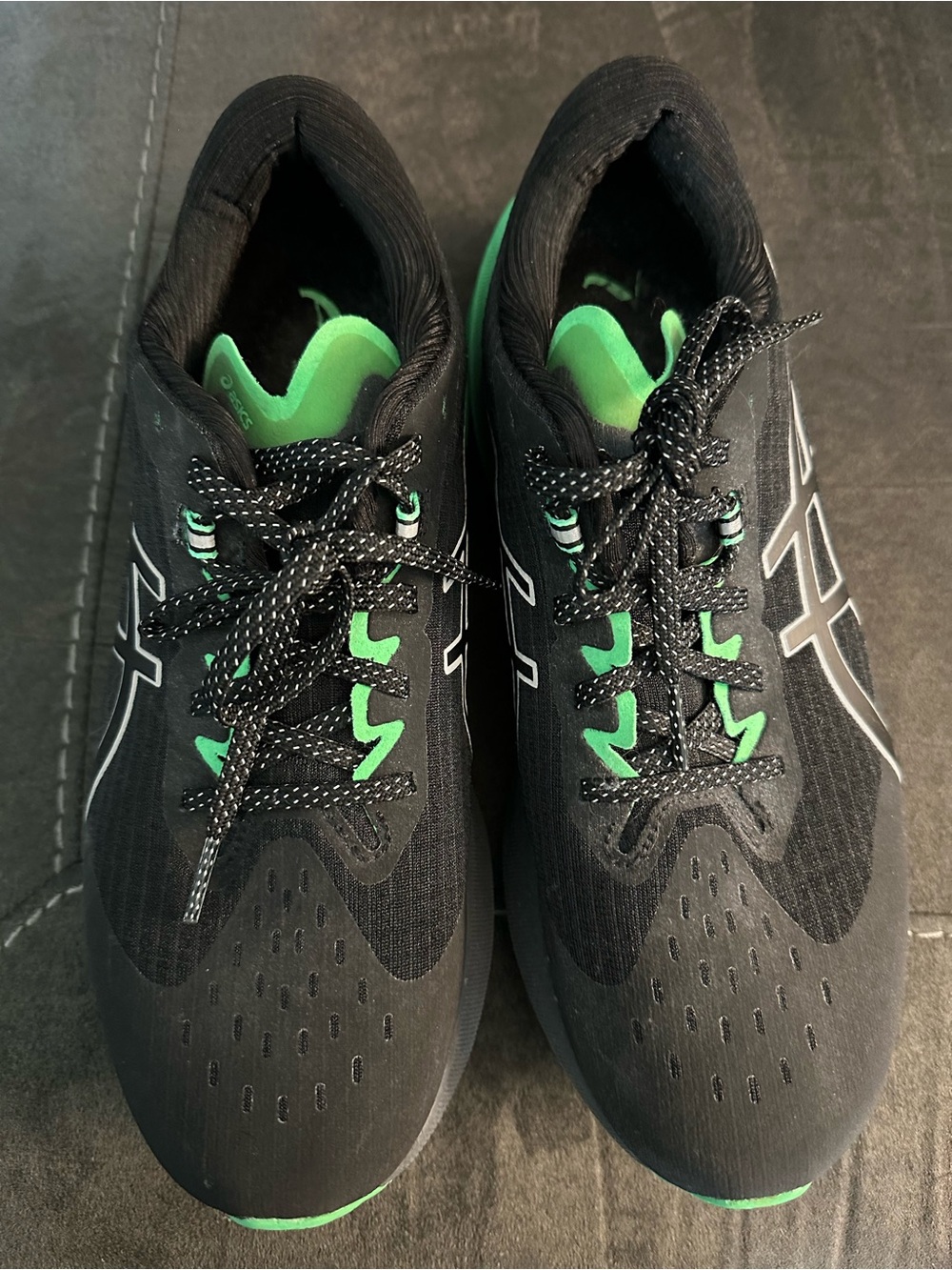Asics Black Running Shoes with Green Accent - Picture 2 of 4
